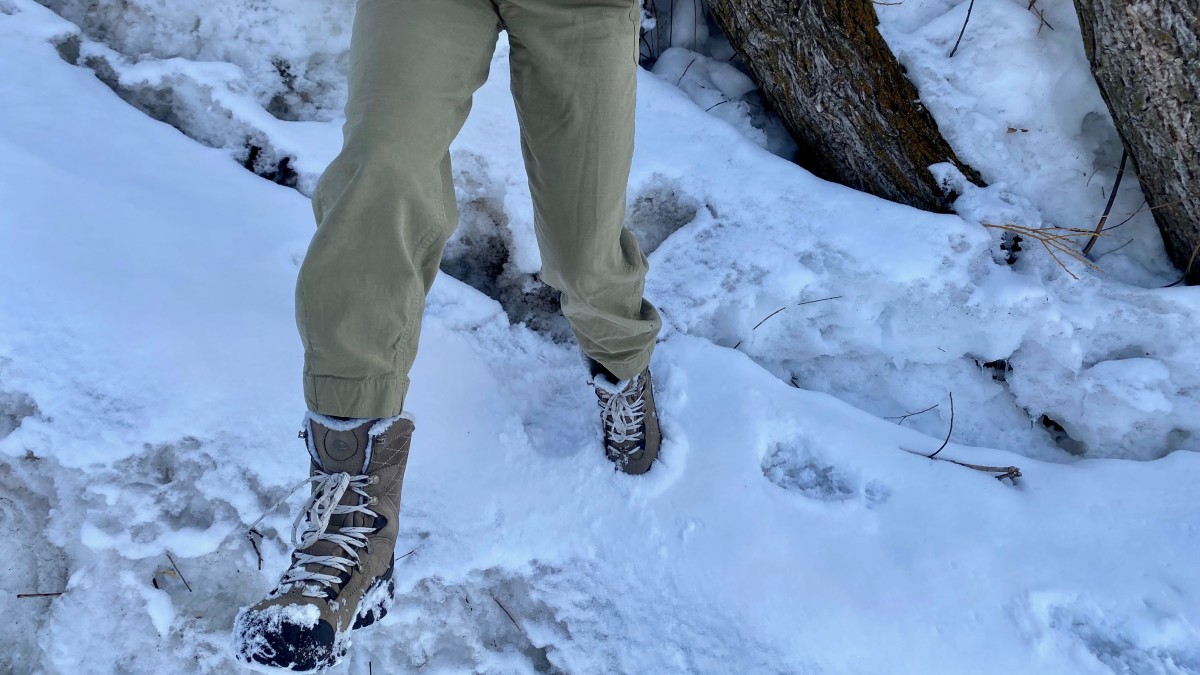 Oboz Bridger 9'' Insulated Waterproof - Women's Review (Solid traction, stiff and sturdy, the Bridger 9" is a good boot for winter use, but it's not as comfortable as the...)
