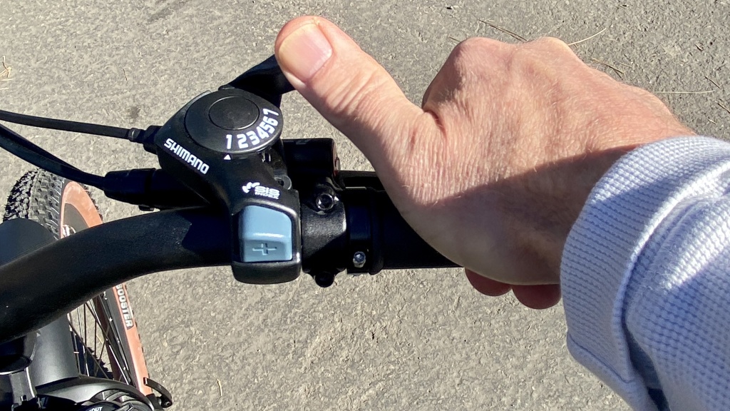ride1up turris xr - getting the full range of gears requires stretching your thumb way...