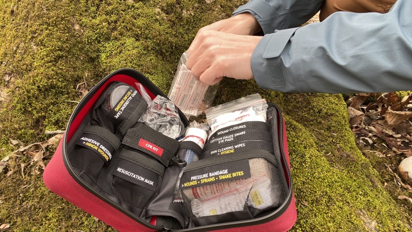 surviveware small - the surviveware is our favorite overall kit with a hearty protective...