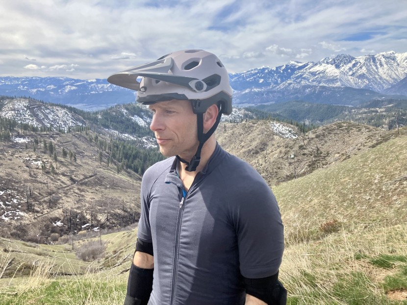 bell super dh spherical - the super dh's visor is pretty long in half-shell mode, but a bit...