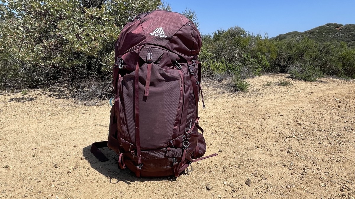 Gregory Deva 60 Review (With a full-blown suspension system and a ton of pockets, it is almost difficult to think of things to bring to fill...)