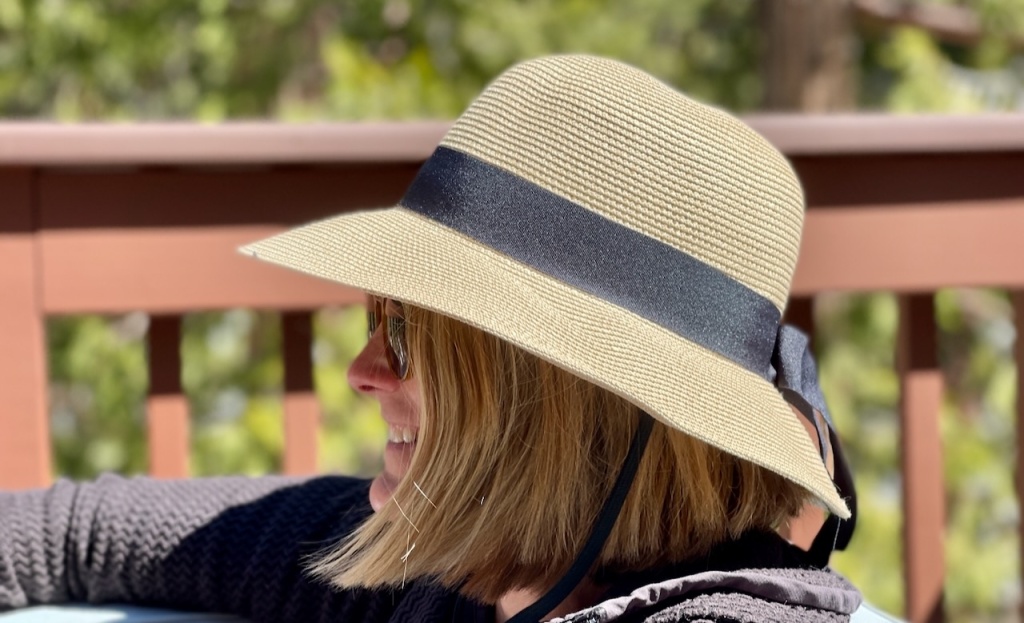 Womens Sun Hat Rollable UPF 50+ Wide Brim Gardening Hat With Neck Flap