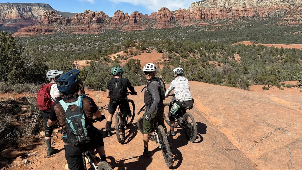 Review: Gore Bike Wear C5 Gore Windstopper Trail 2in1 Pants - Gearlimits