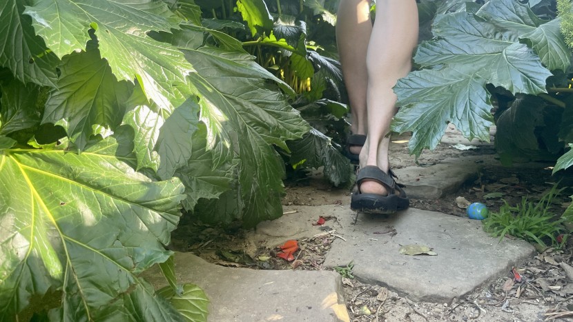 ecco yucatan - the shoe is stable on flat, cantored, rocky, and even wet terrain. a...