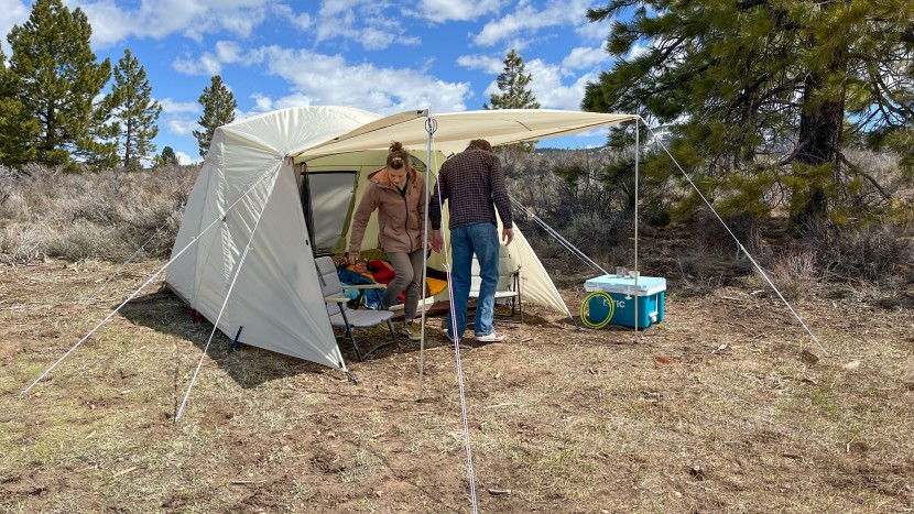 camping tent - even with the vestibule in awning mode, the snow peak alpha breeze...
