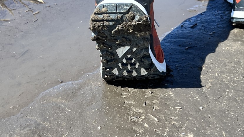 altra lone peak all-wthr mid 2 - the duratread lugs gripping well in mucky trail conditions.