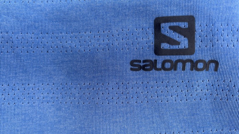 running shirt womens - the salomon xa uses a breathable fabric and holes for added air flow.