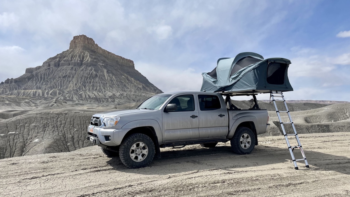 thule approach m rooftop tent review