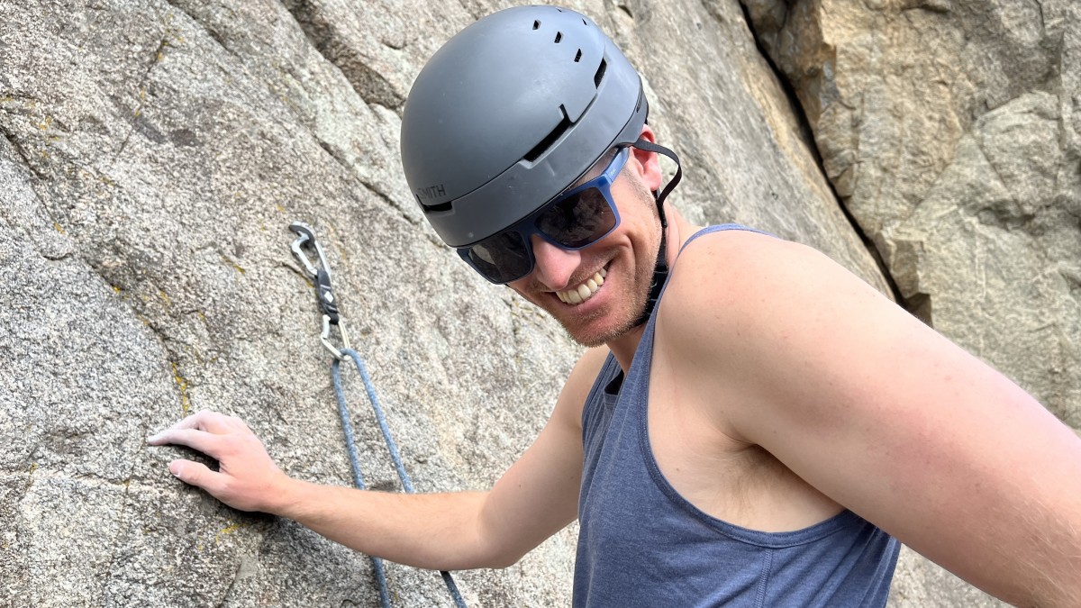 smith summit mips helmet climbing helmet review