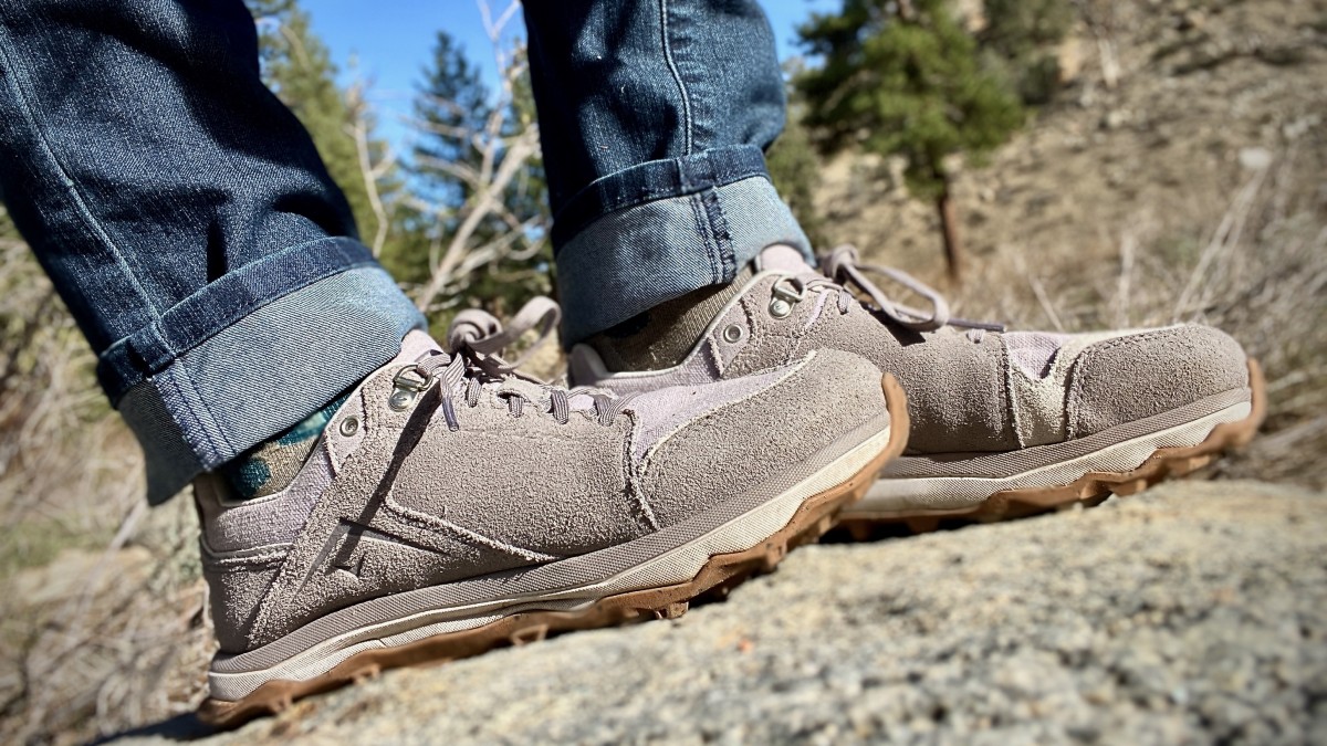 altra lp alpine for women hiking shoes review