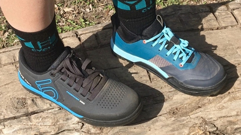 mountain bike flat shoes womens - both shoes feature reinforced eyelets and a lace retainer, but very...