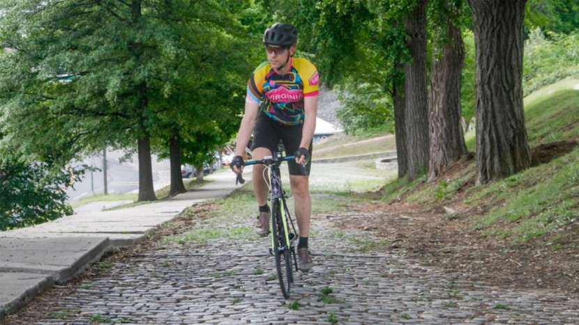 lazer tonic kineticore - the tonic kineticore is a bit warm while climbing, but not bad on...