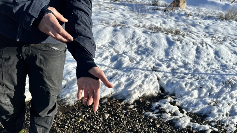 helly hansen alphelia lifaloft insulated - if we get to choose we always prefer this style of smooth wrist...