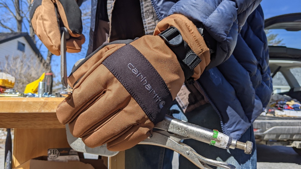 Best Gloves For Mail Carriers Review And Guide (Update !)