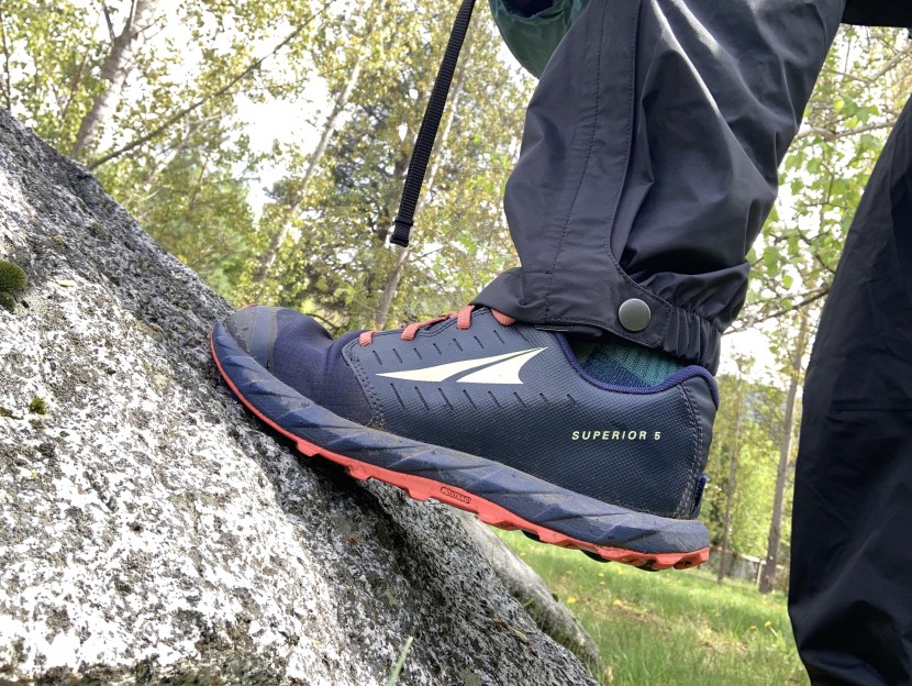 patagonia torrentshell 3l pant for women - two buttons allow you to have a looser or tighter fit around the...