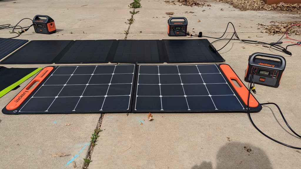 Jackery SolarSaga 100 Review | Tested by GearLab