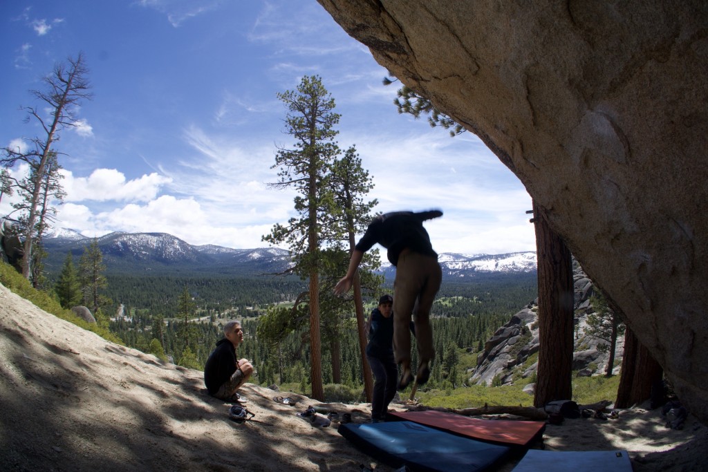 bouldering crash pad - testing these pads in the field over the course of a climbing season...
