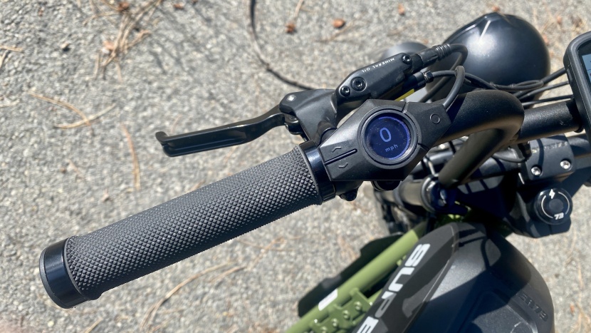 the display is minimal but gets the job done with easy to use buttons.