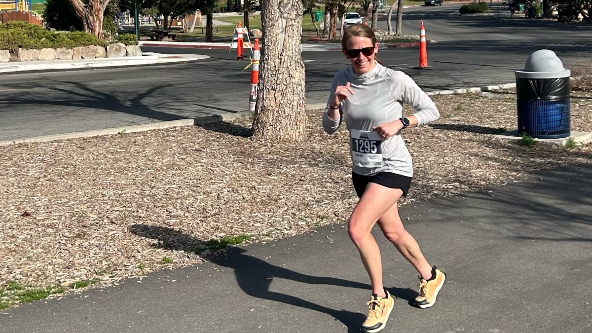 Outdoor Research Echo Hoodie - Women's Review (Our lead tester ran a half marathon in the Echo on an 85+ degree morning, averaging 7:30 minutes happily in this...)