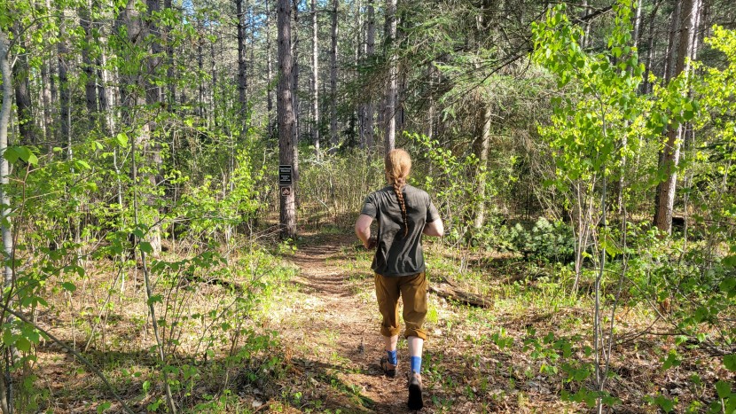 injinji liner crew - trail running on the north country trail in the injinji liner crew...