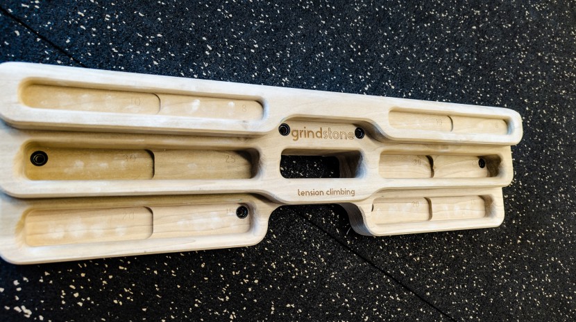 the layout of the grindstone means that no matter what edge size you...