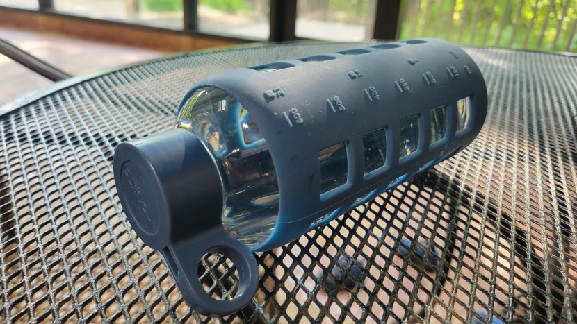 purifyou premium glass - the purifyou premium glass bottle is leak proof, has a protective...