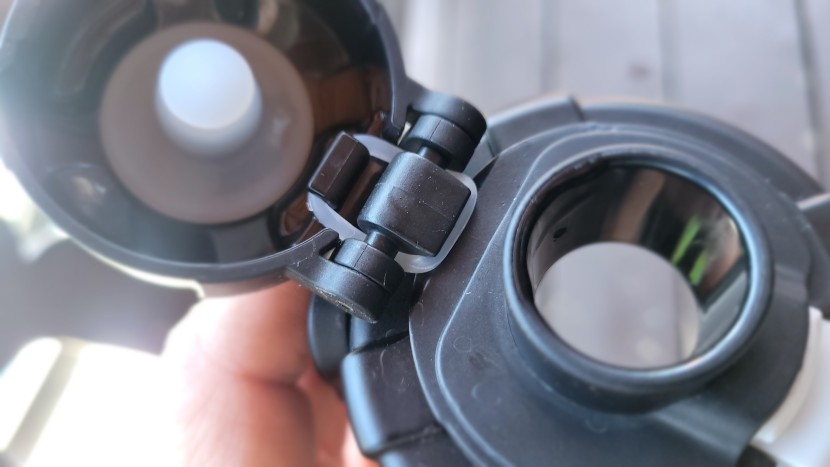 speedfil speedflask - the speedfil speedflask&#039;s pop top is loaded by a rubber band. we...