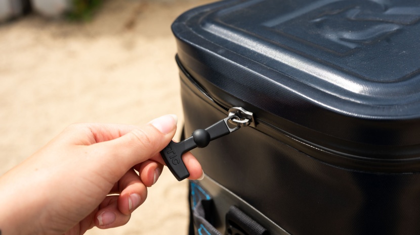 rtic backpack 30 - the backpack 30's zipper is a tad difficult to use, but it's...