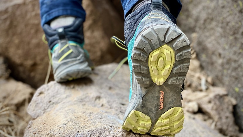 scarpa rush 2 mid gtx for women - this photo displays the various tread patterns and braking systems...