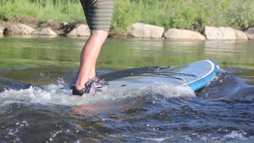 surftech catalyst tuflite v-tech - the catalyst can carve around on a small wave comfortably.