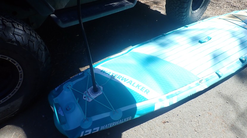 thurso surf waterwalker 132 - attaching the fins and pumping up the thurso was quite easy.