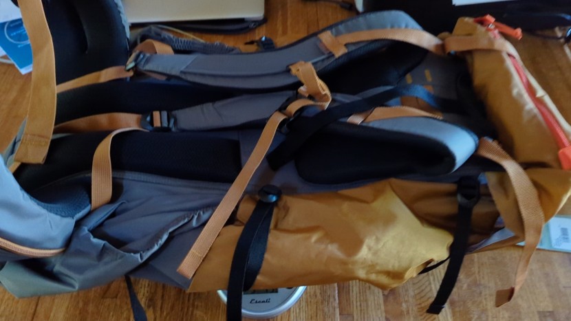 rei co-op trailmade 60 - the trailmade 60 weighs 3 pounds and 6 ounces on our scale.