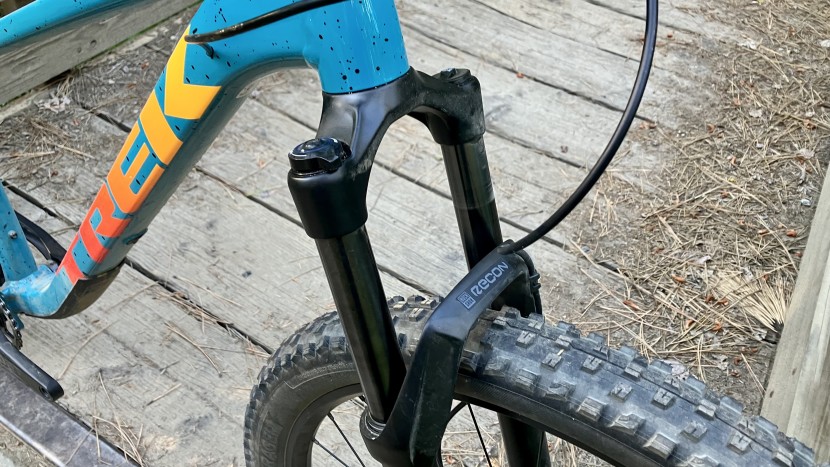 trek roscoe 7 - the rockshox recon is a little difficult to set up to achieve enough...