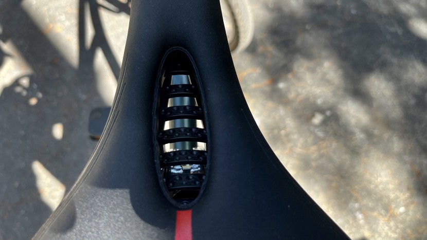 comfort bike seat - the wittkop&#039;s air channels really do keep you cool!