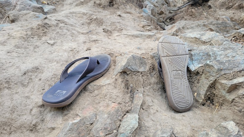 flip flops men - with a stylish, surface area type tread, the reef santa ana is more...