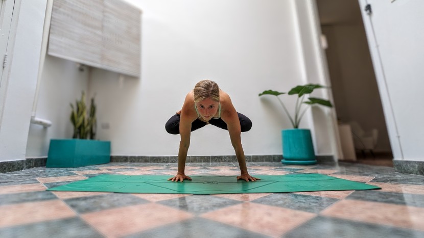 liforme original - avoid lotions or oils before class, as they can stain the absorbent...