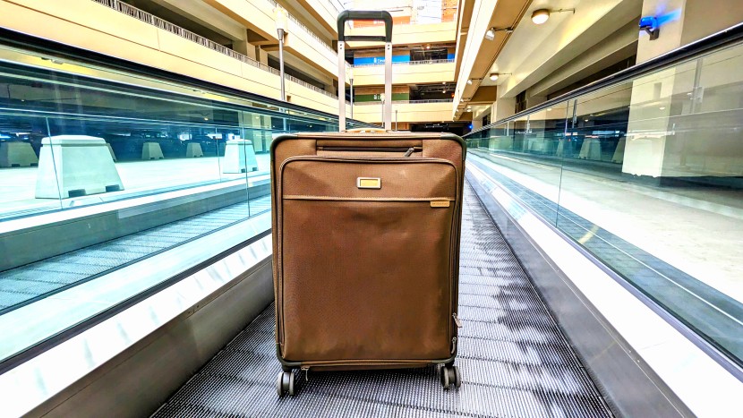 briggs &amp; riley baseline large expandable spinner - heading on vacation with the understated style and high quality of...