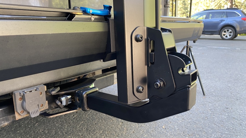 rockymounts guiderail - the main beam of the rack arrives fully assembled; attaching the...
