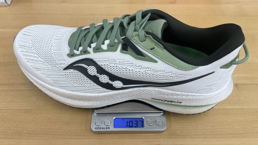 saucony triumph 21 - not a light shoe, but overall everything feels in good balance.