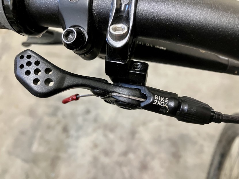 BikeYoke REVIVE 2.0 / φ30.9 /バイクヨーク リバイブ - メルカリ