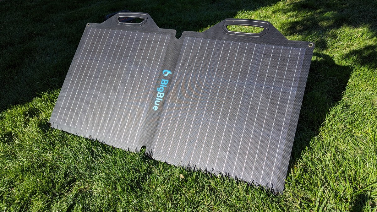 bigblue solarpowa 100 etfe solar camping review