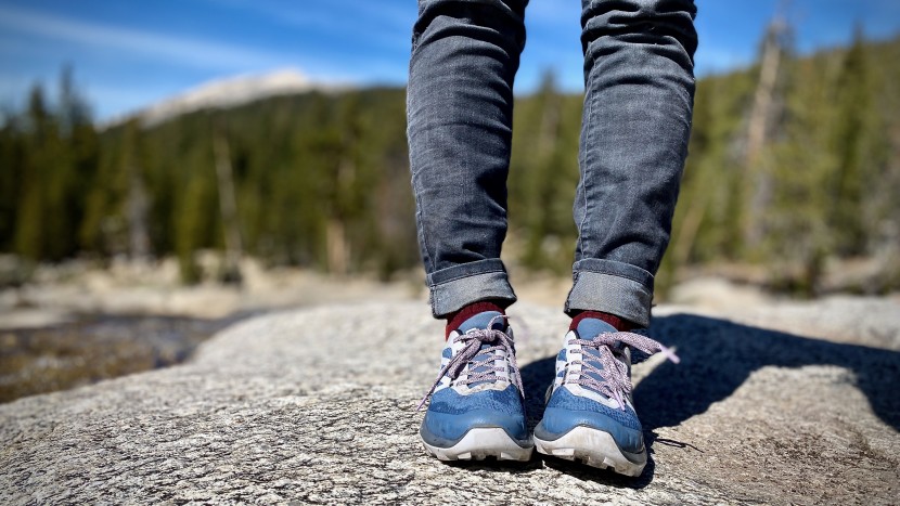 salomon outpulse gore-tex low for women - this lightweight design features exceptional traction, immediate...