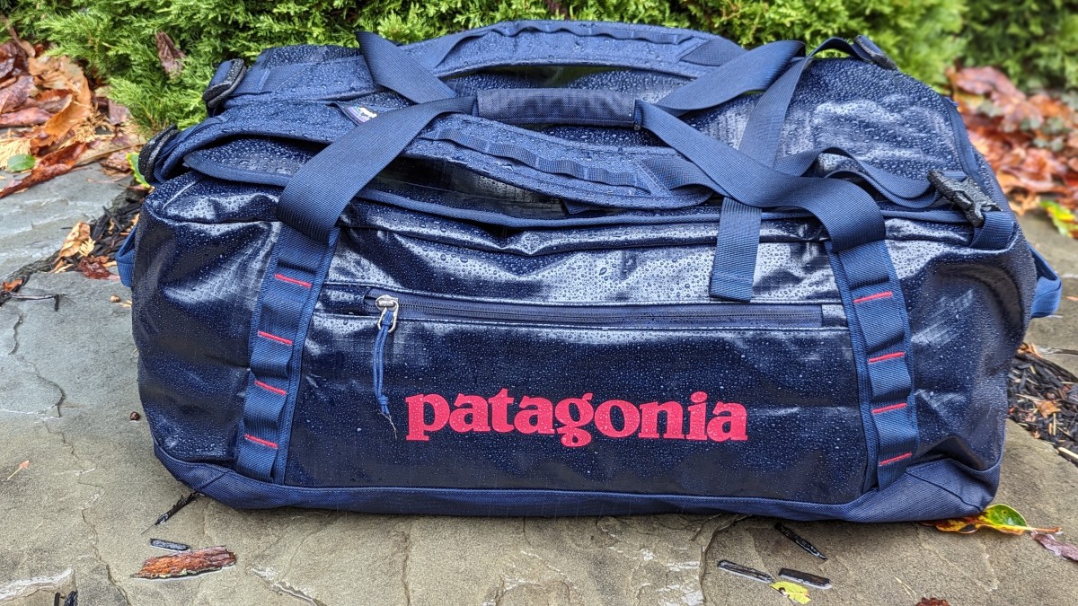 Patagonia Black Hole Duffel Review (The Patagonia Black Hole is consistently one of the top-scoring duffels in our lineup.)