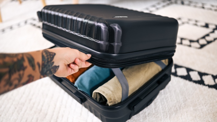 carry on luggage - the amazon basics hardside spinner is a perfect example of a basic...