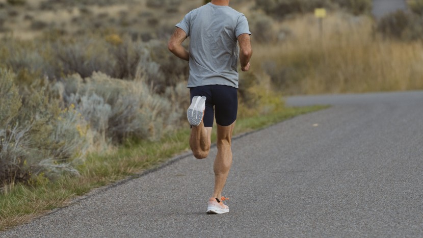 on cloudsurfer - the on cloudsurfer 7 feels great at easy paces on pavement.