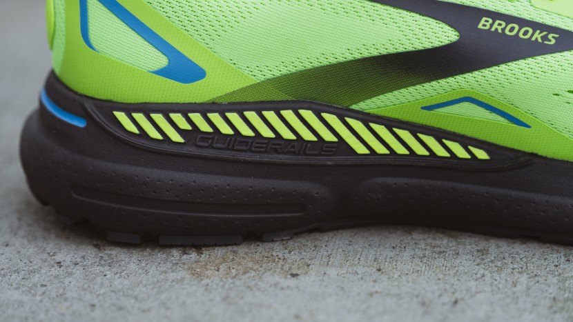 the guiderails are the main stability feature of the adrenaline.