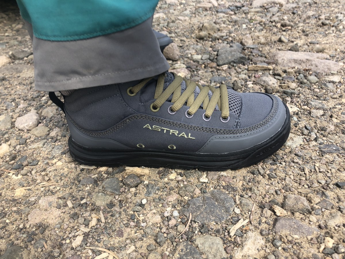 Astral Rassler 2.0 - Women's Review (The Astral Rassler 2.0s were comfortable even with a lot of layers.)