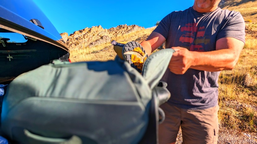 Osprey Sojourn Shuttle 100L Review | Tested & Rated Osprey Sojourn Shuttle 100L Review | Tested & Rated