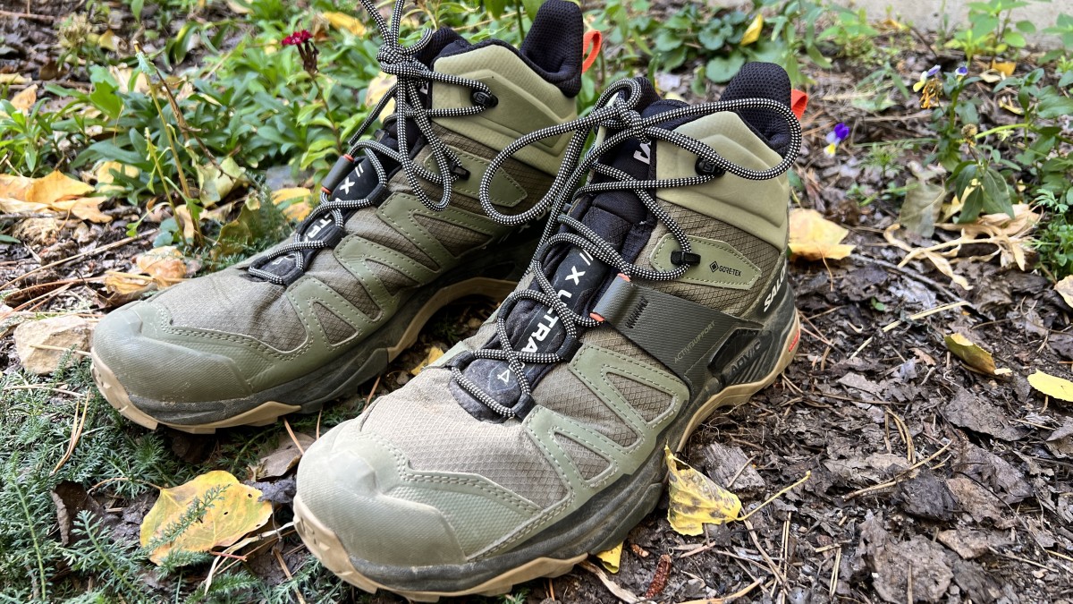salomon x ultra mid 4 gore-tex hiking boots men review