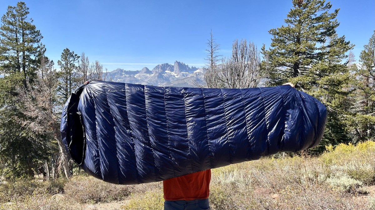 western mountaineering megalite backpacking sleeping bag review